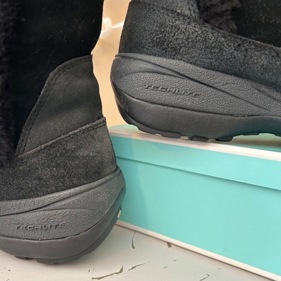 Columbia Mid-Calf Black Suede Delancey Boots Water Resistant Womens Size 7 - Picture 8 of 14